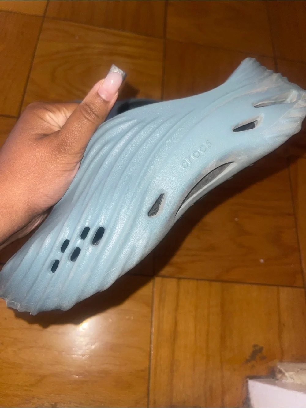 CROCS Echo Wave Clogs in Teal size: Men’s 7.5/Women’s 9